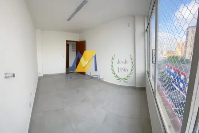 Imagem Sala comercial no centro de Santo André, pronta para uso