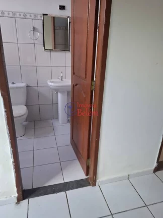 Imagem Imóveis Belém Aluga – Casa com 3 quartos (2 suítes) + vaga coberta – Centro