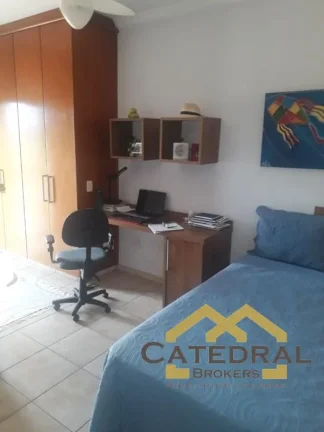 Imagem EXCELENTE CASA NO BAIRRO DO HORTO FLORESTAL