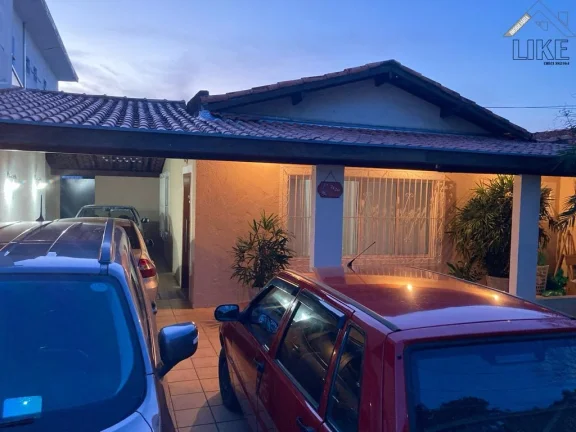 Imagem Linda Casa a Venda no Jardim Satélite com 3 quartos e sendo 1 suíte.