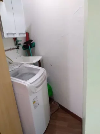 Imagem Condomínio Edificio Visconde de Pelotas I Apto LF0021 - Apartamento à venda no bairro Passo da Areia - Porto Alegre/RS