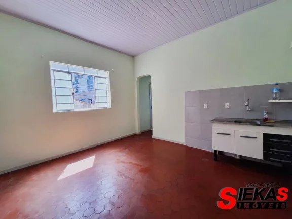 Imagem Excelente Casa para Locação na Penha, São Paulo: 2 Quartos, 1 Sala, 1 Banheiro, 1 Vaga de Garagem, 100m² de Área