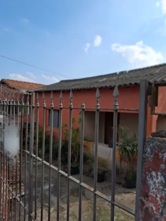 Imagem VENDO CASA TÉRREA NO BAIRRO VILA EMIR!