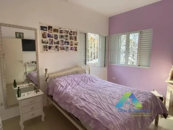Imagem Casa com 5 dormitórios e 6 vagas para locação em Bosque da Saúde/SP!