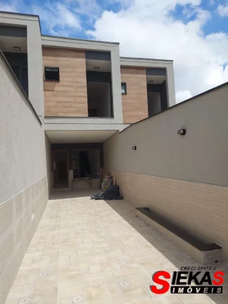 Imagem Imperdível Casa à Venda em São Paulo-SP, Penha de França: 3 quartos, 1 suíte, 1 sala, 3 banheiros, 3 vagas, 125m².
