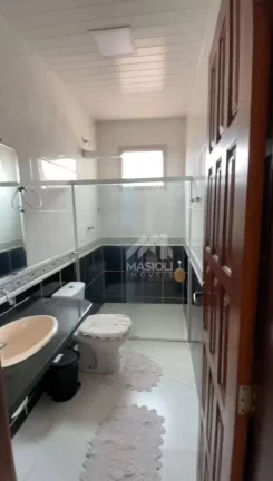 Imagem Casa com 4 dormitórios à venda, 250 m² por R$ 1.290.000 - Ponta da Fruta - Vila Velha/ES