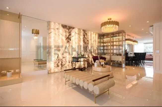 Imagem Oportunidade Única: Apartamento de Luxo à Venda em São Paulo - Cidade Jardim, 3 Quartos, 3 Suítes, 3 Salas, 4 Banheiros, 4 Vagas, 252m².