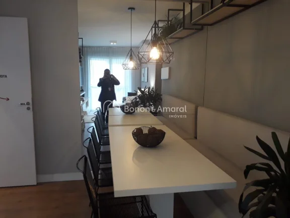 Imagem Apartamento com 3 dormitórios, sendo 1 suíte, garantindo praticidade e elegância. Conta com vista...