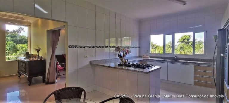 Imagem Chácara urbana com vista maravilhosa Jardim Pioneiro - Cotia/SP