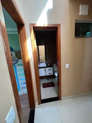 Imagem SOFISTICAÇÃO EM CADA DETALHE – CASA TRIPLEX NO MONTE VERDE, BETIM
