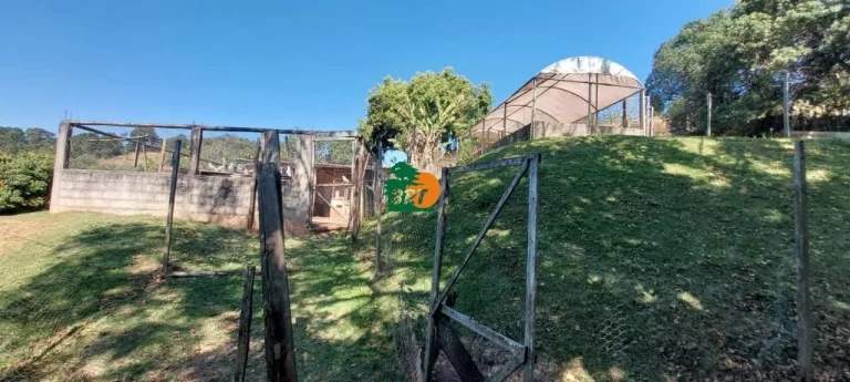 Imagem Chácara para Venda em São Roque, Gabriel Piza, 2 dormitórios, 1 banheiro
