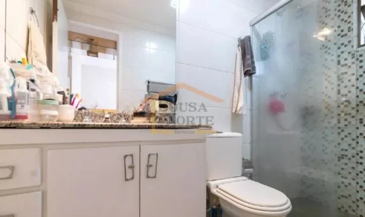Imagem Apartamento, 3 dormitórios, sendo 1 suite, sala para dois ambientes, varanda, cozinha e area de ser...