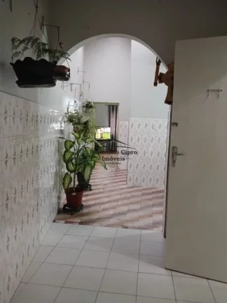 Imagem Casa à venda no bairro Campo do Galvão - Guaratinguetá/SP