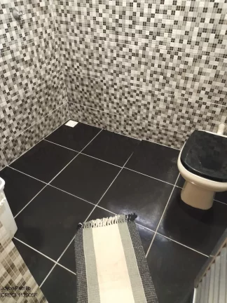 Imagem Casa residencial com salão comercial para venda em Peruíbe