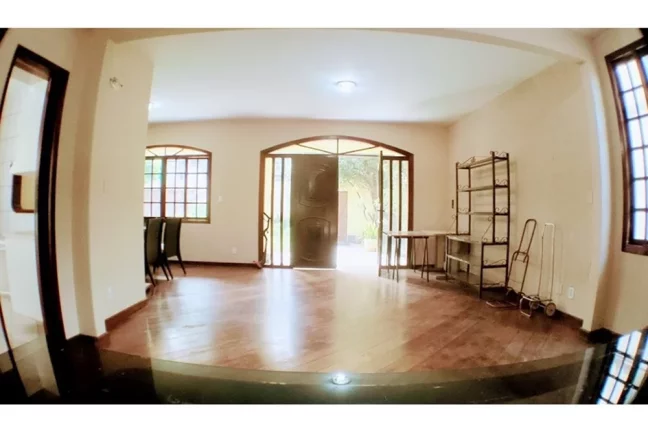 Imagem "Aluguel Casa Comercial: 403m² na Taquara, RJ"