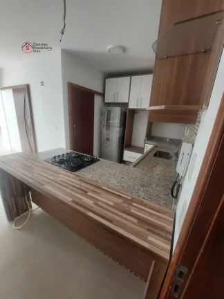 Imagem AMPLO SOBRADO A VENDA NA VILA PRUDENTE, TODO REFORMADO. 4 VAGAS DE GARAGEM E QUINTAL COM CHURRASQUEIRA. PRÓXIMO AO METRÔ DA VILA PRUDENTE.