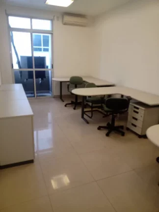 Imagem SALA COMERCIAL EM EDIFICIO HISTÓRICO NA CINELÂNDIA / IMÓVEL MOBILIADO