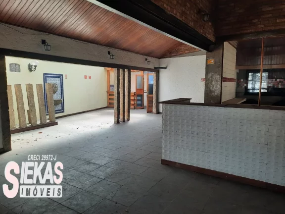 Imagem Salão Comercial de Alto Padrão para Locação na Penha de França, São Paulo-SP: 2 Salas, 5 Banheiros, 500m² de Área!