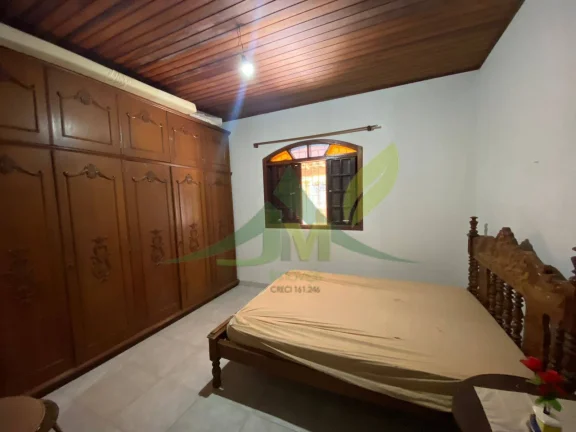 Imagem Chácara à venda localizada no Loteamento Vale Encantado em Atibaia