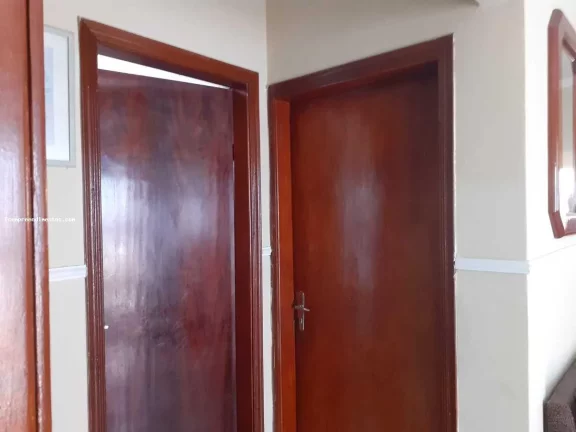 Imagem Casa para Venda em Limeira, Jardim Parque Novo Mundo, 3 dormitórios, 1 banheiro, 1 vaga