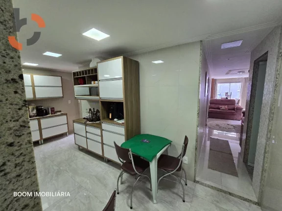 Imagem Casa com 2 dormitórios à venda, 270 m² por R$ 750.000,00 - Califórnia - Nova Iguaçu/RJ