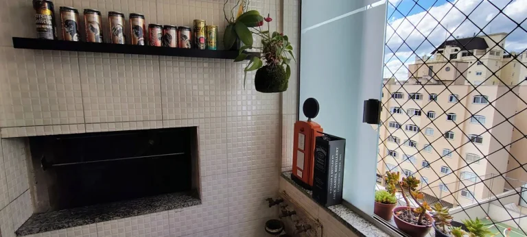 Imagem Apartamento com 3 Quartos à Venda, 74 m² em Cabral - Curitiba