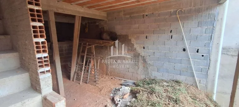 Imagem Terreno 125m² com Salão 43m², Contrato desde o loteador e porão do mesmo tamanho no Jardim Zaíra 4, Mauá-SP