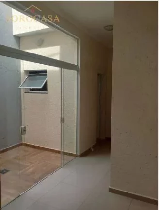 Imagem Casa à Venda - 3dorm 1 suite - Cond. Village Milano