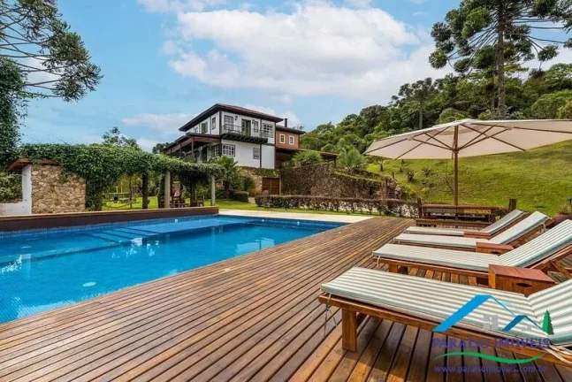 Imagem Sofisticação e Natureza: Um Refúgio Exclusivo em Gonçalves