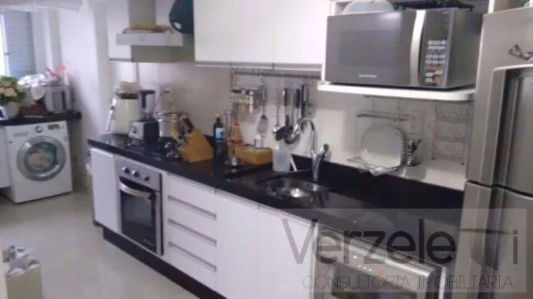 Imagem Apartamento 3 dormitórios para Venda em Balneário Camboriú / SC no bairro Centro