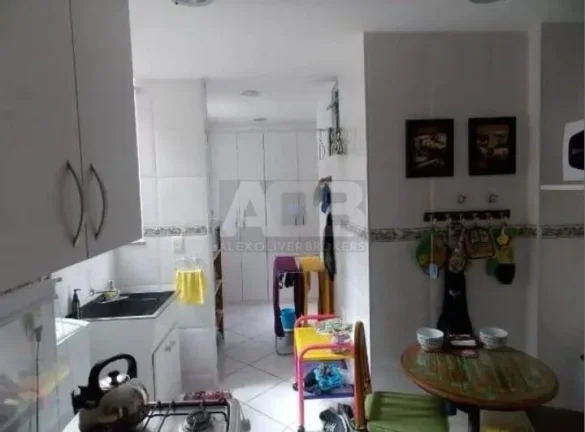 Imagem Apartamento de 3 quartos (1 suíte), em Copacabana, 92m2, 1vaga, mobiliado.