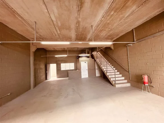 Imagem INDUSTRIAL COM 210 m² - ESMERALDA - PRAIA GRANDE SP