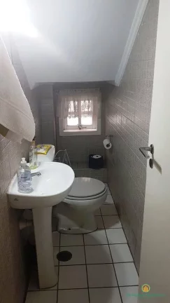 Imagem Casa com 3 dorms ( 1 suite ) em condomínio - Parque Ipê, SP