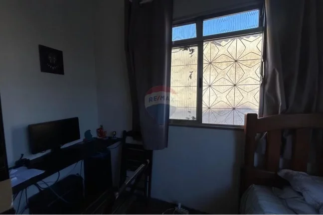 Imagem Casa á venda com 3 quartos com 99m² em Costa Barros.Rio de Janeiro.