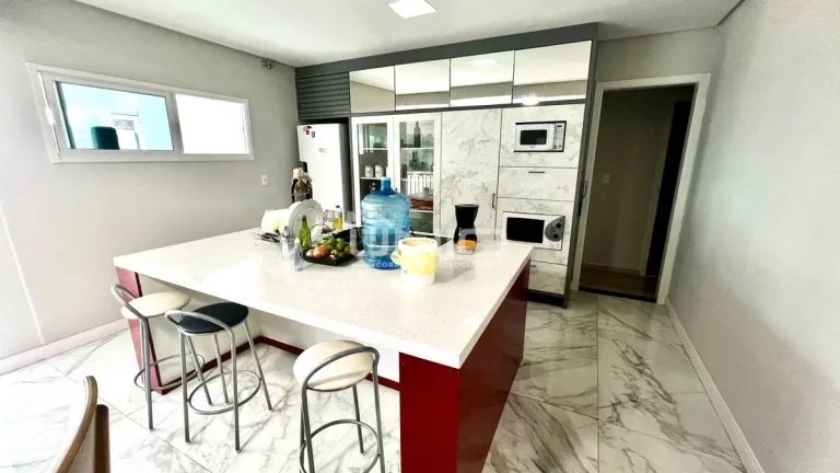 Imagem Casa Alto Padrão - 3 Suítes - Sambugaro
