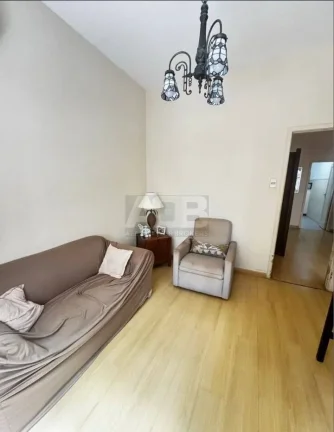 Imagem Apartamento à venda em Copacabana, 3 quartos + Dependência, 95m2.