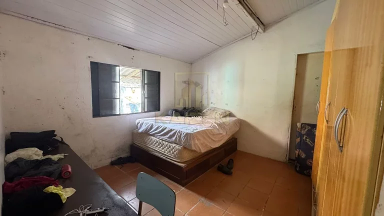 Imagem Imóvel comercial, com saida para 2 ruas do quarteirão