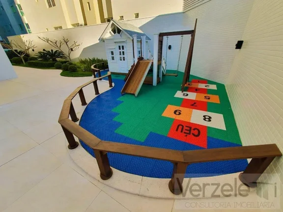 Imagem Apartamento Quadra Mar para Venda em Balneário Camboriú / SC no bairro Centro
