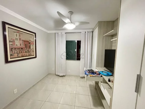 Imagem Apartamento para aluguel no bairro da Glória com 3 quartos, 1 suíte, planejados e 2 vagas por R$3.200,00 + taxas!