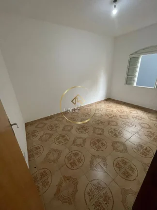 Imagem Casa Sobrado, 3 dormitórios ( 1 suíte), 2 vagas, 316m², Jardim Veneza, Sjc.