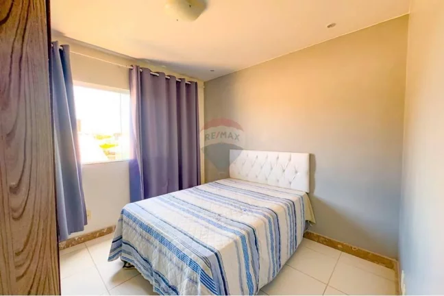 Imagem Casa com 4 Quartos à Venda, 
