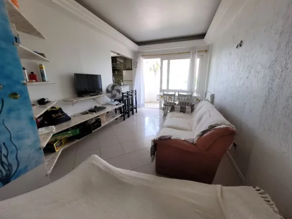 Imagem APARTAMENTO TOTALMENTE REFORMADO A 50 METROS DO MAR, 2 DORMITORIOS, 1 VAGA, TOMBO.