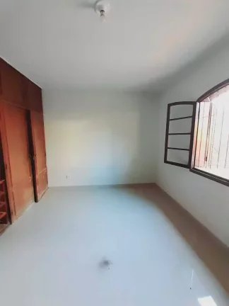 Imagem 4QUARTOS+4VAGAS+LOTE DE 360M²