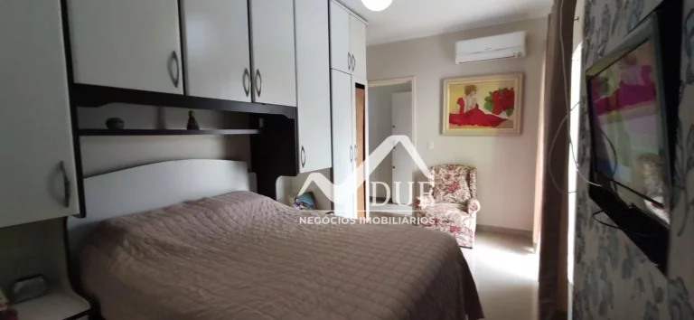 Imagem Casa com 3 dormitórios, 145 m² - venda por R$ 890.000 ou aluguel por R$ 5.600/mês - Macuco - Santos/SP