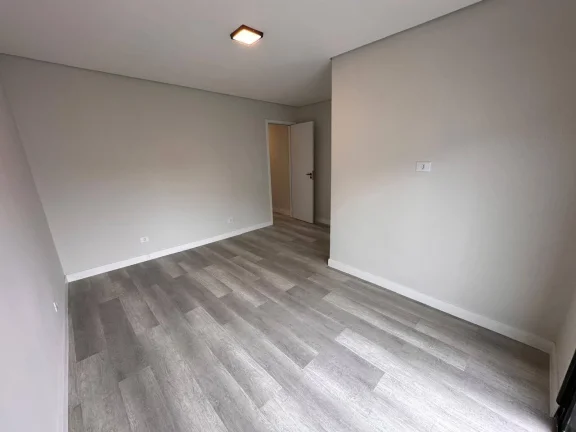 Imagem Casa com 3 quartos à venda, 131 m² por R$ 1.090.000 - Alphaville - Santana de Parnaíba/SP