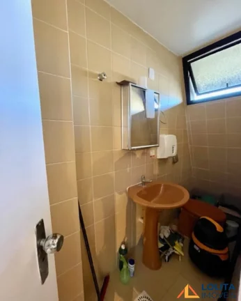 Imagem Sala comercial à venda no Centro de Florianópolis/SC com 156 m