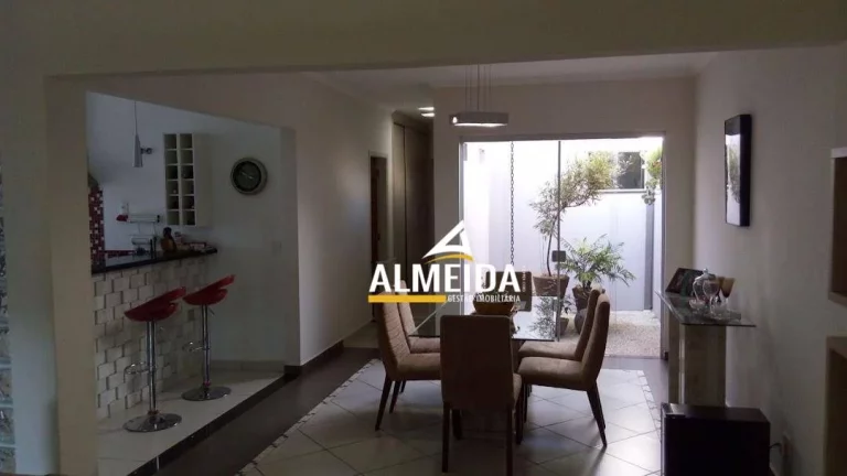 Imagem Casa com 3 dormitórios à venda, 229 m² por R$ 950.000,00 - Vila Paulista - Rio Claro/SP