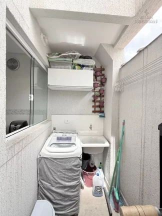 Imagem Conforto e Privacidade em Condomínio Fechado a Poucos Minutos da Praia