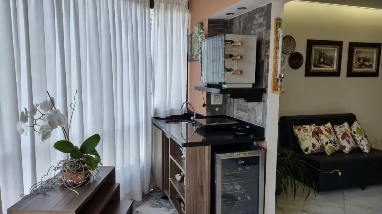 Imagem Apartamento com 3 dormitórios à venda, 180 m², Barra Funda - Guarujá/SP