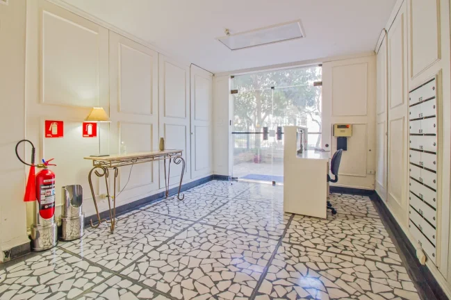 Imagem Apartamento 90M², 2Q, 1 Suíte, 2 Banheiros, 1 Vaga, Split, Salão de Festas, Área Verde.